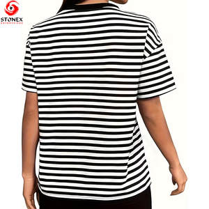 เสื้อยืดคุณภาพสูงสำหรับผู้หญิง ผ้าฝ้าย 100% ขนาดมาตรฐาน ดีไซน์มีซับใน สีดำและสีขาว รับสกรีนโลโก้ - Product Image 4