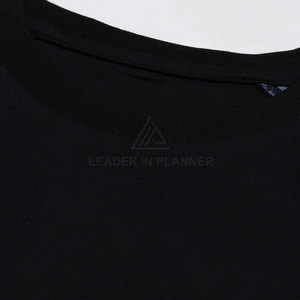 T-shirt à manches longues de haute qualité, design OEM, en coton, fabriqué au Pakistan. - Product Image 5