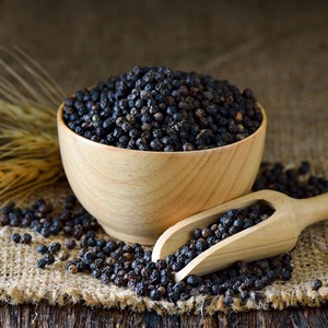 Black Pepper Sun Dried Spice With Strong Fragrance Bold Flavor Uniform Appearance And 98% Natural Purity Standards - Product Image 5