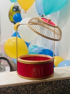 Vietnam Handmade Bamboo Gift <b>Basket</b> Painted Folk Art Storage Box Holiday Packaging <b>Basket</b> <b>With</b> <b>Lid</b> - Product Image 1