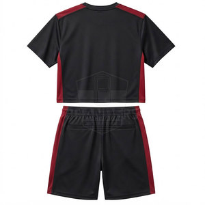 เสื้อยืดและกางเกงขาสั้นผู้ชายสุดอินเทรนด์สำหรับฤดูร้อน ผ้าเนื้อนุ่ม สวมใส่สบาย เหมาะสำหรับใส่ลำลอง ออกกำลังกาย และเล่นกีฬา - Product Image 2