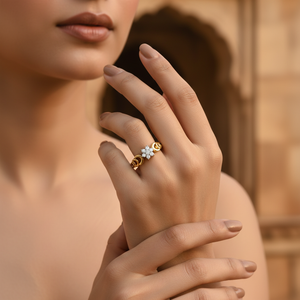 Bague Fleurie en Or 10 carats Faite à la Main, Design Personnalisé, Diamant VVS1 Cultivé en Laboratoire, Bande Délicate pour Femme, Bijoux Fins, Nouveauté - Product Image 3