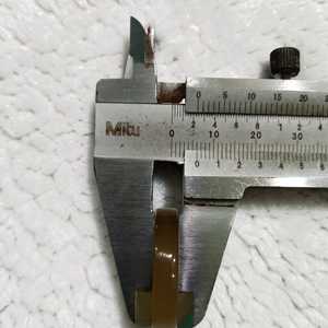 Moneda de Cuerno de Buey Pulida Hecha a Mano, Artículo Artesanal Único Coleccionable y Decorativo a Precio Económico - Product Image 3