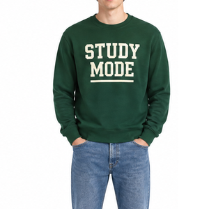 Sweat-shirt à col rond vert foncé pour homme, imprimé lettrage « Study Mode » blanc, idéal pour l'école et l'université - Product Image 1