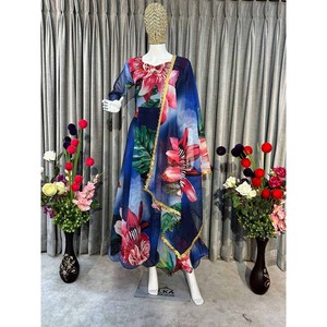 VESTIDO DE TRABAJO ESTAMPADO DE DISEÑADOR GEORGETTE DISEÑO FLORAL CON DUPATTA AZUL - Product Image 1