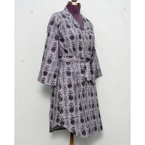 Chemise longue en coton style kimono pour femme, charme capricieux, élégance fluide, robe décontractée en gros avec ceinture - Product Image 5