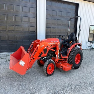 Tracteur Kubota LX2610 avec moteur puissant pour travaux agricoles, entretien des jardins et projets extérieurs intensifs à vendre - Product Image 3