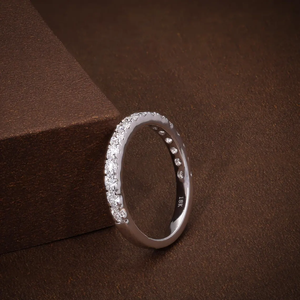 Bague demi-éternité en diamant de laboratoire de qualité supérieure, alliance de mariage empilable en diamant, livrée avec certificat, en or massif 14K 18K - Product Image 6