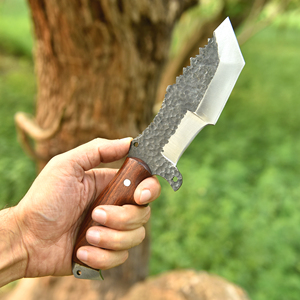 Cuchillo de caza y camping Nordic Forge 1095 Steel Tracker con funda, hecho a mano, de espiga completa, mango de palisandro - Product Image 3