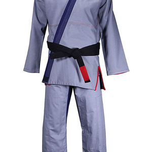 Uniforme de judo conçu pour la discipline et l'entraînement, avec des matériaux fiables et résistants, idéal pour les routines et la pratique des arts martiaux. - Product Image 4