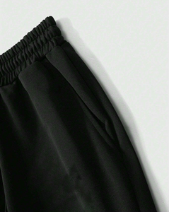 Pantalon de survêtement évasé personnalisé pour homme, style décontracté, avec poches latérales, coupe large, idéal pour l'entraînement - Product Image 4