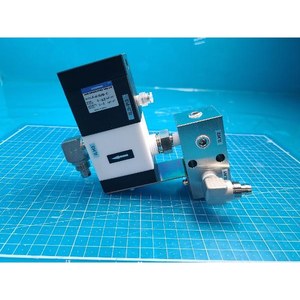 Válvula de Vacío Koganei F-AVB500-C Usada Como Nueva, Piezas de Equipos Semiconductores Legacy - Product Image 1