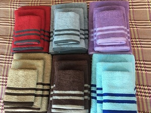 <b>Striped</b> Cotton <b>Bath</b> <b>Towel</b> Rectangular Pla in Dyed Skin-Friendly Home Use - Product Image 3