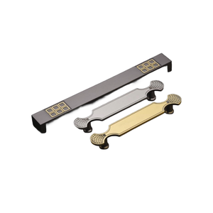 Poignée de porte moderne pour droitier avec commande tactile et tirage réglable pour portes intérieures de cuisine et de salle de bain - Product Image 1