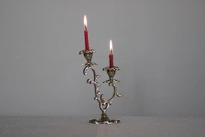 Élégant porte-bougie en métal doré pour centres de table de mariage, décoration intérieure et cadeaux au meilleur prix - Product Image 3