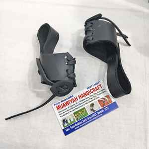 ที่ใส่ของหนังคุณภาพดีที่สุด ที่ใส่ของหนังหรูหรา ที่ใส่ของหนังควาย ที่ใส่ของหนังรักษ์โลก แบบแขวนพร้อมเขาสัตว์  ขนาดสั่งทำได้ - Product Image 1