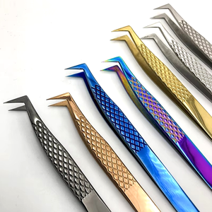 Pinzas Profesionales para Pestañas Charm, de Titanio y Acero Inoxidable, Agarre Suave y Sostenible, Punta Fina y Duradera, para Manicura - Product Image 6