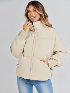 Parka d'hiver matelassée et rembourrée pour femme, modèle Ellie, personnalisable, haut de gamme, OEM, en coton imperméable et écologique, avec capuche ajustable - Product Image 2