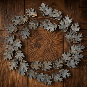 Corona de Hojas de Roble Rústica de Metal Galvanizado, Acabado de Zinc Envejecido, Decoración Festiva de Otoño para Puerta Principal, Decoración de Pared para Días Festivos - Product Image 4