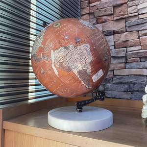 Globo terráqueo clásico marrón multicolor con base de mármol blanco, elegante decoración para el hogar y la mesa de estudio. - Product Image 2