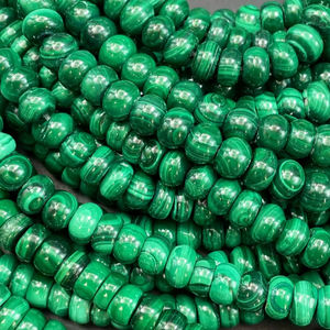Perles de malachite naturelle, forme ronde, magnifique pierre précieuse verte, perles de haute qualité pour la création de bijoux - Product Image 1