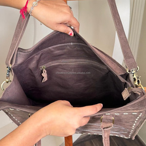 Sac fourre-tout fabriqué à la main avec bandoulière sac à main en cuir suédé véritable fait à la main pour sac à main à usage quotidien pour femmes - Product Image 6