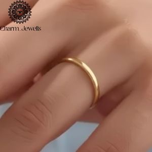 Bague de fiançailles minimaliste en argent plaqué Charm Jewells avec sertissage à griffes en moissanite certifiée IGI, pour femme, à porter au quotidien - Product Image 3