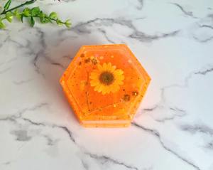 Caja de Joyería de Resina Floral Hecha a Mano de Primera Calidad, Organizador Decorativo para Guardar Objetos Pequeños, Contenedor de Regalo de Resina Personalizado - Product Image 3