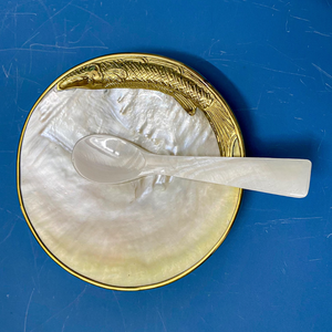 Luxury MOP Tray with Scalloped Border for Wedding Favor Jewelry <b>Set</b> and Decoration Table Accent from Vietnam - Product Image 1