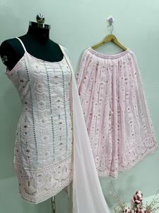 Nuevo Conjunto de Traje Sharara de Diseño Exclusivo en Georgette Sintético de Alta Calidad, Prenda Cultural de Alta Gama Confeccionada a Medida para Eventos Nupciales y Recepciones - Product Image 3