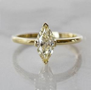 Bague signet en or massif 14 carats avec diamant jaune taille marquise de 2,01 carats certifié IGI, cultivé en laboratoire, pour femme, cadeau de mariage ou de promesse. - Product Image 1