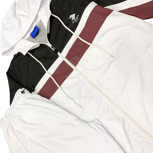 Ensemble coupe-vent respirant et écologique pour l'extérieur : veste légère et pantalon avec cordon de serrage pour l'aventure - Product Image 2