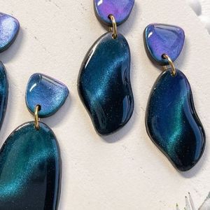 Pendientes Colgantes Étnicos de Resina Epoxi con Purpurina para Fiestas y Eventos, Acabado Pulido, Joyería de Moda Festiva y llamativa - Product Image 6