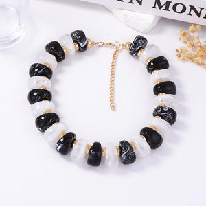 Collier de perles irrégulières en résine faites à la main, multicolores, bijoux de mode, artisanat moulé, pour femmes et filles - Meilleures ventes - Product Image 3