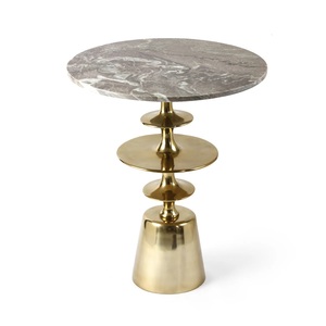 Table basse contemporaine en marbre et laiton, meuble de salon moderne, table d'appoint décorative - Product Image 1