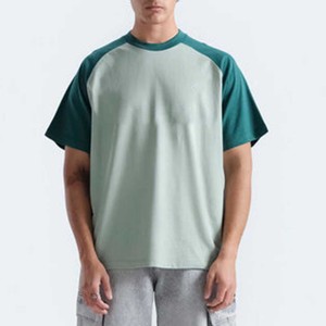T-shirt pour homme en coton 100% éco-responsable, fabriqué au Pakistan, personnalisé, bicolore vert clair et vert foncé, style décontracté, style streetwear - Product Image 1