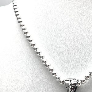 Collar de Plata con Cuentas en Forma de Estrella, Joyería Elegante en Tono Plateado para Mujer, Accesorio de Moda de Lujo con Diseño de Estrella Brillante - Product Image 3