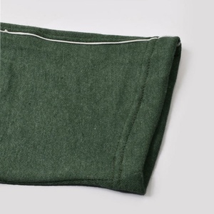 Conjunto de Dos Piezas para Hombre con Logotipo Personalizado Más Vendido, Sudadera con Capucha y Bolsillo Tipo Canguro de Algodón y Poliéster, Corte Regular - Product Image 4