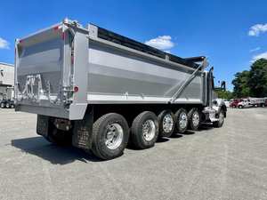 Tracteur routier diesel poids lourd 6x4 avec cabine couchette pour le transport de marchandises longue distance à l'international - Product Image 2