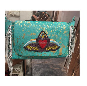 กระเป๋าสะพายข้างหนังวัวสไตล์โบฮีเมียนสำหรับผู้หญิงดีไซน์เนอร์งานแฮนด์เมดยามเย็นช้อปปิ้งแบบมีซิปแบบโบฮีเมียนอินเดีย - Product Image 3