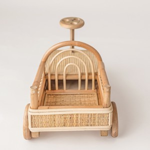 Jouets pour enfants faits à la main, adorable camionnette en rotin miniature, de bonne qualité, véhicules pour poupées. - Product Image 5