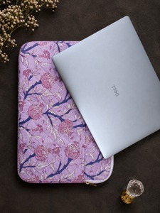 Housse pour ordinateur portable matelassée à motifs floraux, pochette pour tablette avec fermeture éclair, sac de transport protecteur pour le bureau et les voyages, imprimé à la main, 250 g/m² - Product Image 3