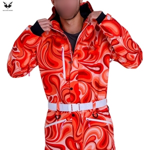 ชุดสกีโพลีเอสเตอร์กันลมแบบชิ้นเดียว พิมพ์ลายกราฟิกสีแดงสด ทนทานต่อสภาพอากาศ กันน้ำ บริการ OEM ODM จากซัพพลายเออร์คุณภาพดีรุ่นใหม่ล่าสุด - Product Image 5