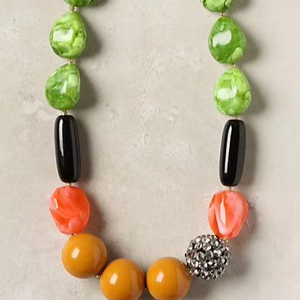Collier en résine fait main Afro-américain, magnifiques perles en os, zircon, designs personnalisés, cadeau classique pour mariage chrétien ou fête - Product Image 1
