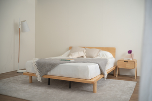 Base de Cama Moderna Contemporánea de Madera Tamaño Queen con Cabecero Minimalista y Patas de Madera Maciza Resistentes, Muebles para Recámara Principal - Product Image 6