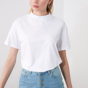 Camiseta Extra Grande para Mujer, Hecha a Medida, 100% Algodón, con Logotipo Impreso Personalizado, Lavada con Ácido - Product Image 2