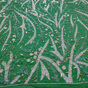 Tissus en filet perlé 100 % soie personnalisés, écologiques, tissés, pour robes de soirée et robes de mariée, motif brodé - Product Image 1