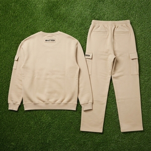 Ensemble de survêtement décontracté pour homme, sweat-shirt à col rond beige et pantalon cargo assorti, deux pièces, streetwear - Product Image 6