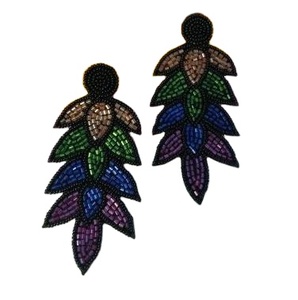 ต่างหูปักลายประดับลูกปัดหลากหลายแบบสำหรับผู้หญิง เหมาะสำหรับงานเทศกาลและงานปาร์ตี้ ในราคาที่ดีที่สุด - Product Image 1