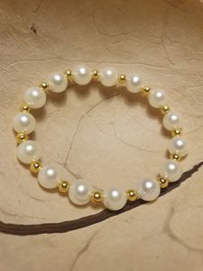 Bracelet élégant fait main en résine acrylique, perles élastiques, bijoux cadeau pour les femmes, les amoureuses de la mode - Product Image 5